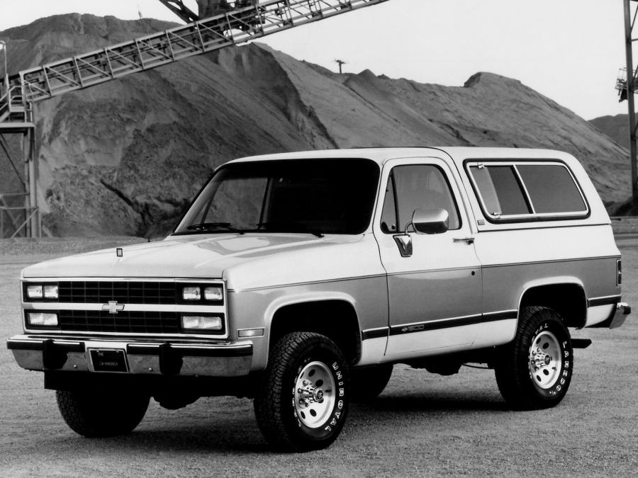 Chevrolet K5 Blazer 1988 года  (фото 2 из 4)